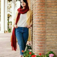 استخدام مدل خانم برای مدلینگ خارجی ( بصورت مجازی )