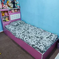 دو عدد تخت دخترانه و اسپرت