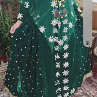 تعویض لباس محلی