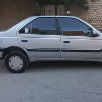 پژو ۴۰۵ بی رنگ