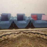 مبل راحتی میز و گل میز و بوفه