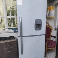 یخچال فریزر و گاوصندوق درحد نو