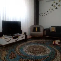 واحد ۸۳ متری خ حجاب تمیز