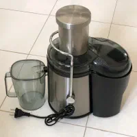 آبمیوه گیری ناسا در حد نو