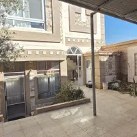 منزل دوطبقه شیک و ترو تمیز بلوار ولیعصر