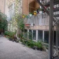 خانه ویلایی با 300متر بنا/درکه