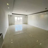 115متر-کلیداول-واحد-جلو-تاپ-لوکیشن