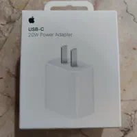 شارژر دیواری 20 وات اپل مدل  USB-C دو پین تخت