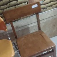 فروشی از مدرسه