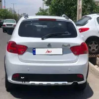 کوئیک سفید ۱۴۰۲