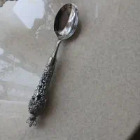 قاشق آجیل نقره ای و شیک