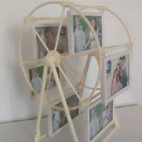 قاب عکس چرخ فلکی