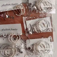 گردنبند و گوشواره