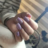 پدیکور درمانی و کف سابی +کاشت ناخن برای بانوان