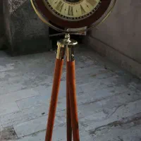 ساعت ایستاده