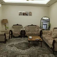 مبل 7نفره تمیز چوب راش با میز عسلی