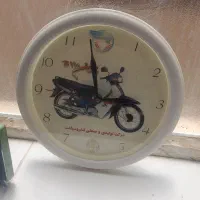 ساعت قدیمی و در حد نو