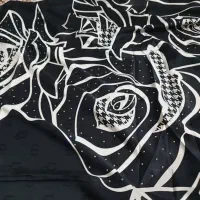 روسری نگین دار