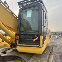 بیل مکانیکی کوماتسو ۲۲۰ خط ‌۸ مدل ۲۰۱۶ در رجایی