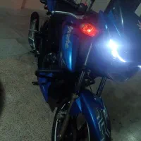 آپاچی 180 95 ابی کاربنی