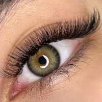 مژه کار حرفه ایی