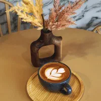 کار آموز کافی شاپ