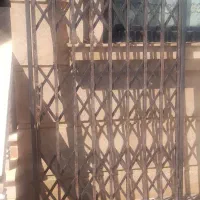 فروش درب آکاردئونی (حفاظ) در حد نو و رنگ شده