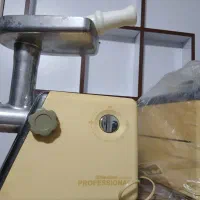 ابمیوه گیروچرخ گوشت