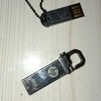 فلش اسکو ۸ گیگ  و فلش اچ پی ۸ گیگ