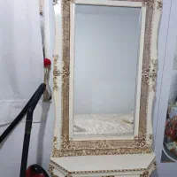 آینه کنسول در حد نو
