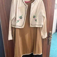 تعدادی لباس مزون شیک سایز ها مختلف قیمت در توضیحات