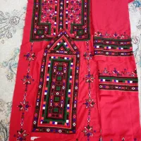 لباس دست دوز