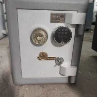گاوصندوق bm150 با رمز دیجیتالی