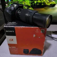 دوربین سونی آلفا ۳۸۰ با لنز قوی