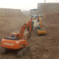 خاکبرداری اجاره بیل مکانیکی و پیکور