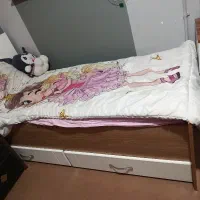 تخت یک نفره