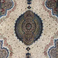 فرش ابریشم دستباف قم ۷۰ رج  سه متری  نو