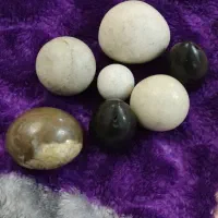 تعدادی سنگ قدیمی