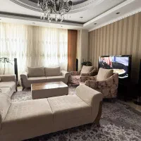 مبلمان راحتی ۸ نفره میز و پافر
