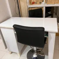 میز ناخون در حد نو