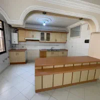 ۵ متر کابینت درب ها چوبی داخل فلز