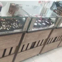 دکور و پیشخوان مغازه