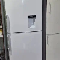 یخچال وفریزر الکترواستیل