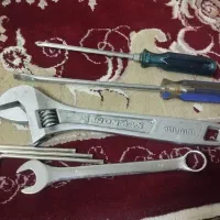 آچار فرانسه درجه ۱در‌حد نو تر تمیز