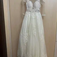 لباس عروس پف دار دنباله دار