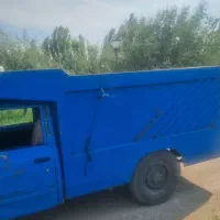 راننده‌ نیسان وکارگر ساده