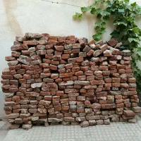 آجر فروشی
