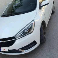 آریزو ۵ نقد و معاوضه