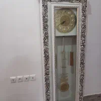 ساعت و گنجه
