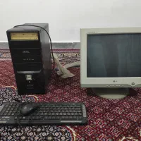 فروش کامپیوتر طرح قدیمی ولی سالم
